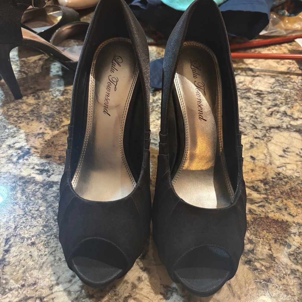 Black open toe heels